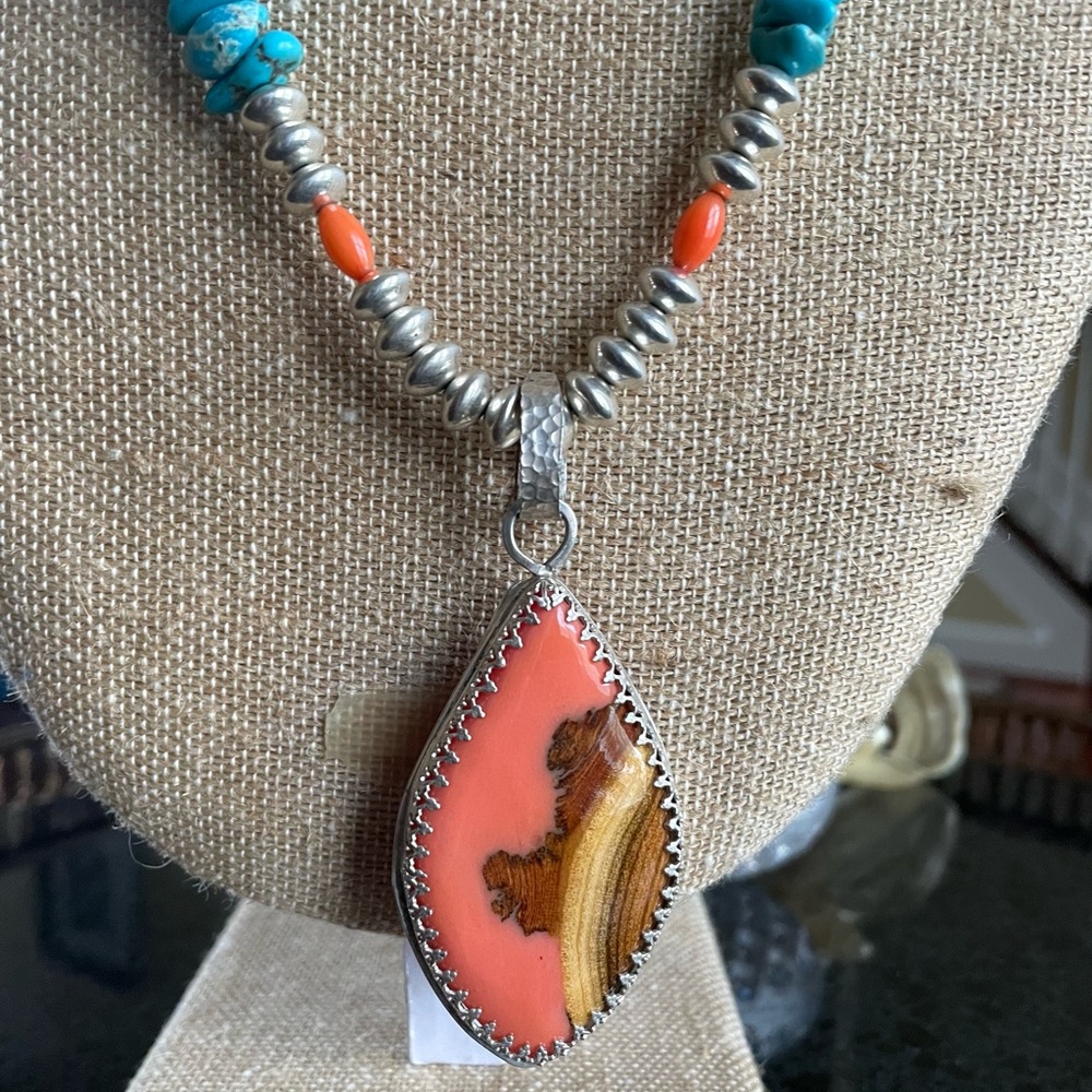 Artisan Turquoise pendant Necklace